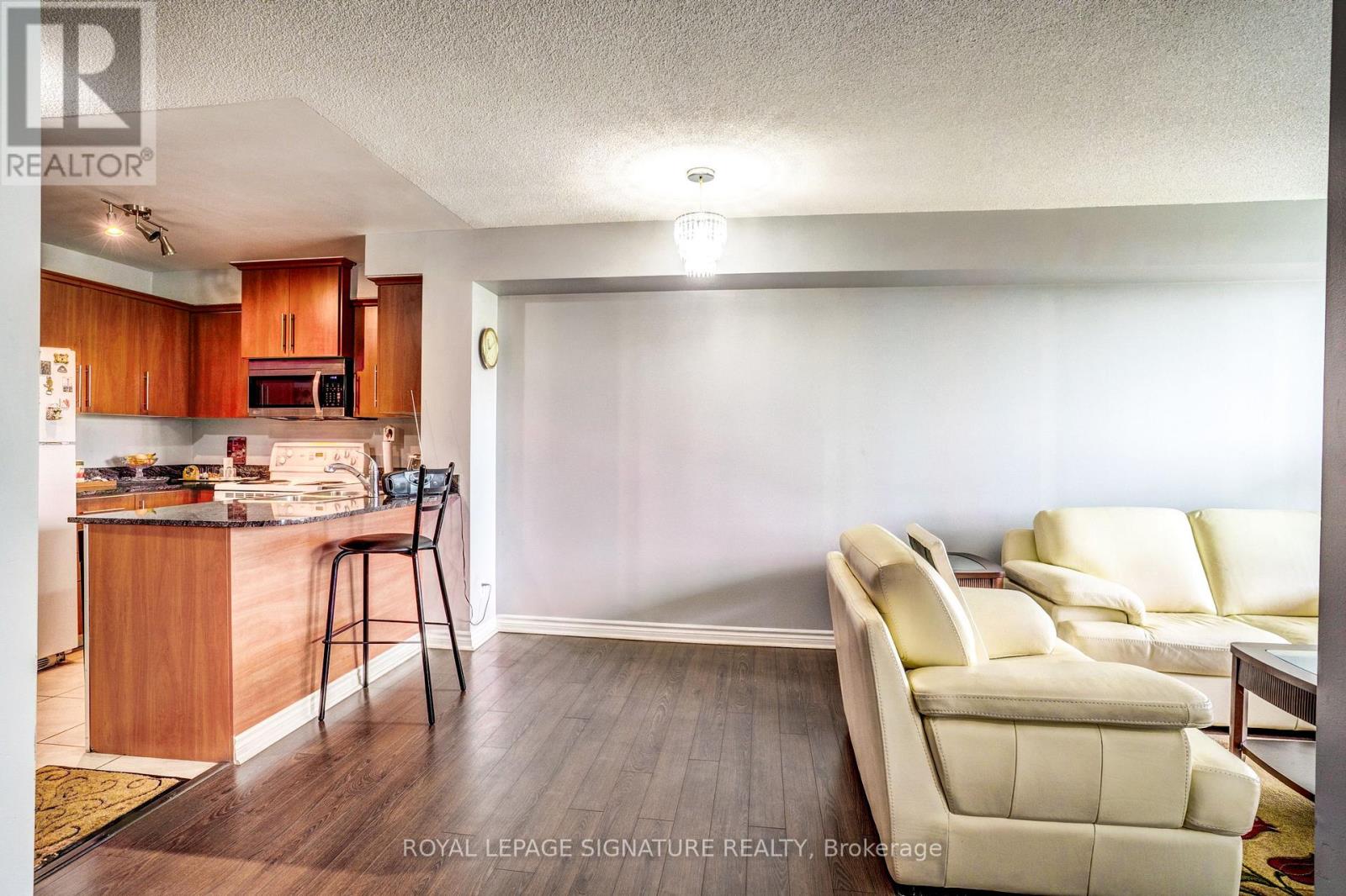 3m - 8 Rosebank Drive Property Photo 13