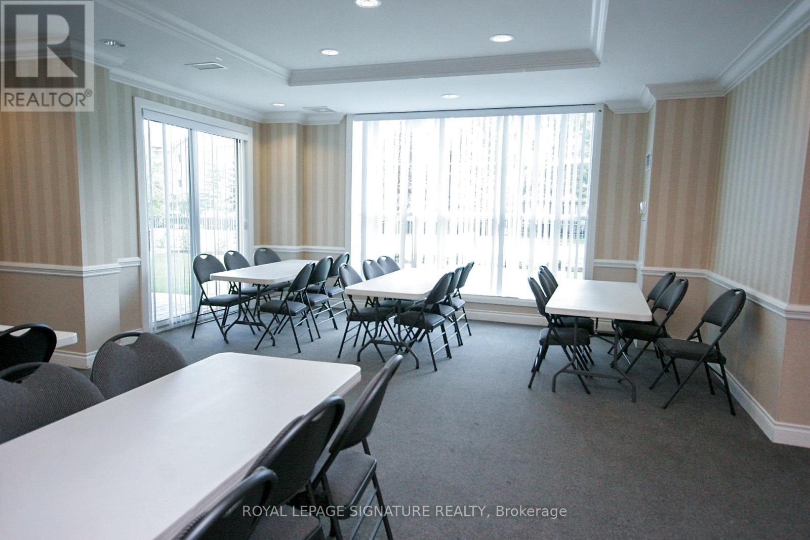 3m - 8 Rosebank Drive Property Photo 25