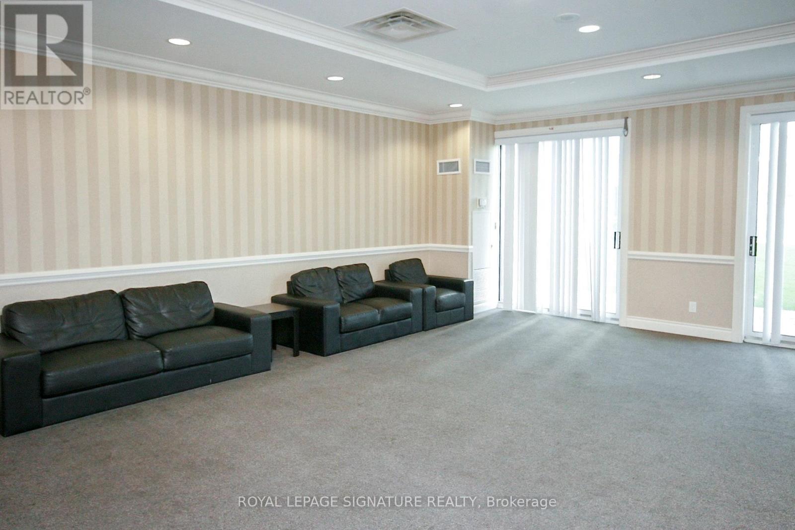 3m - 8 Rosebank Drive Property Photo 27