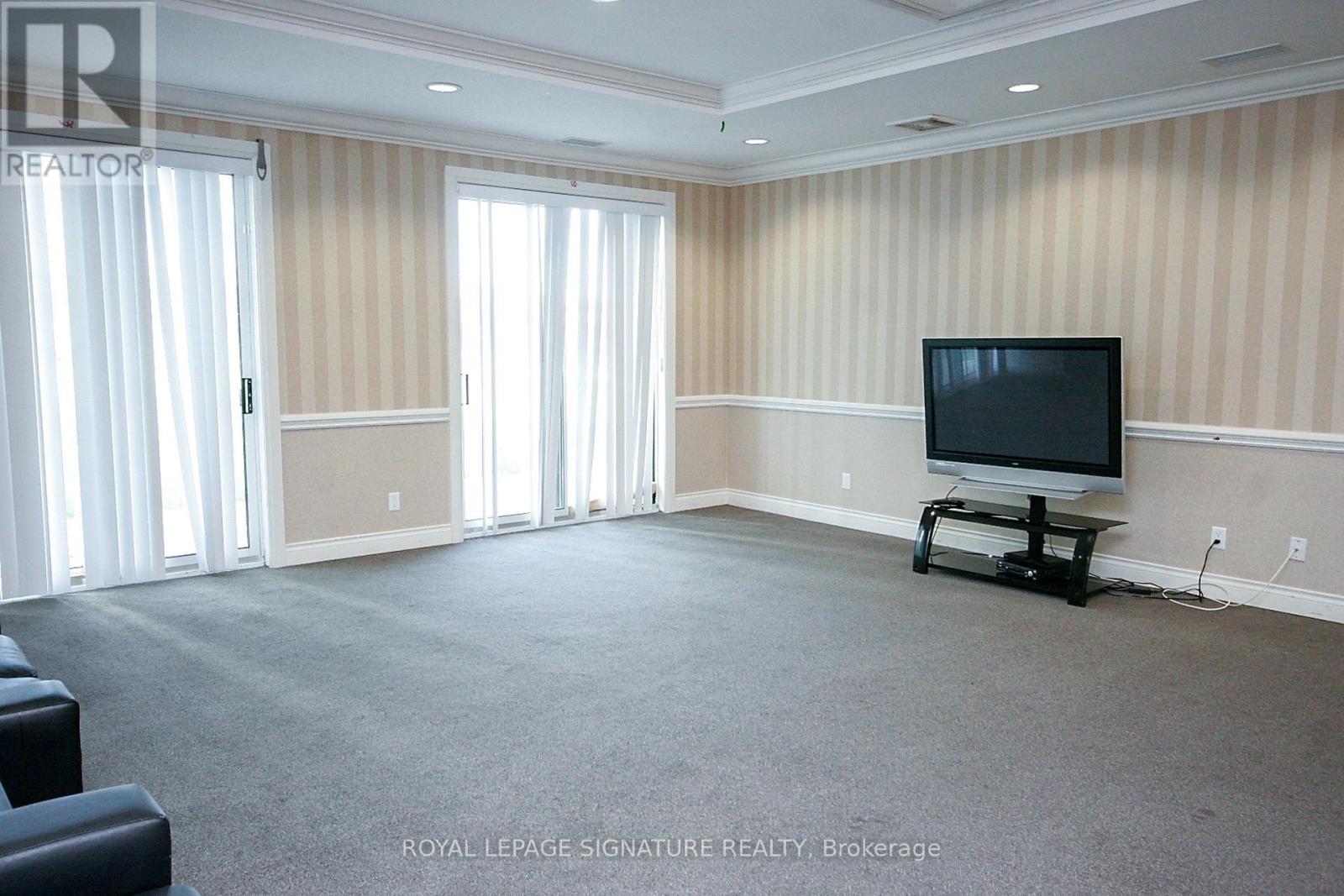 3m - 8 Rosebank Drive Property Photo 28