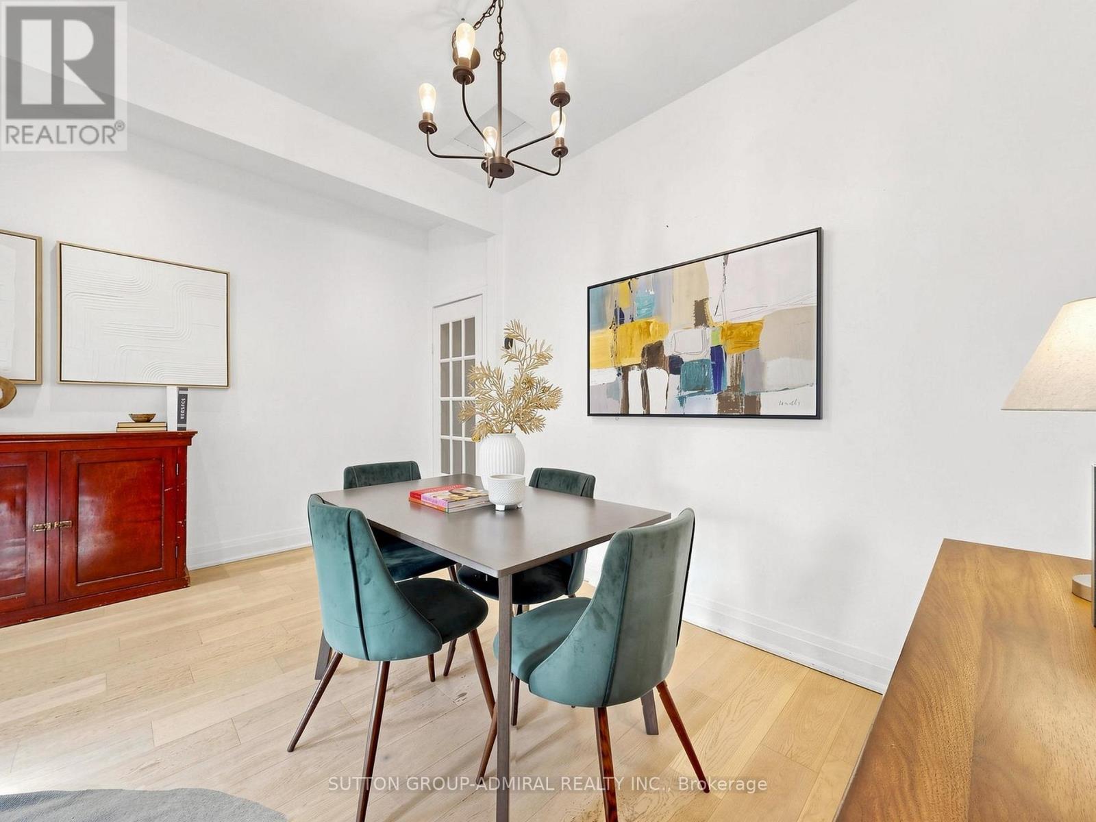 275 Victoria Park Avenue Property Photo 10