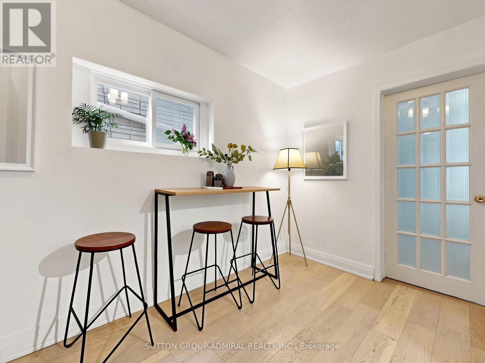 275 Victoria Park Avenue Property Photo 17