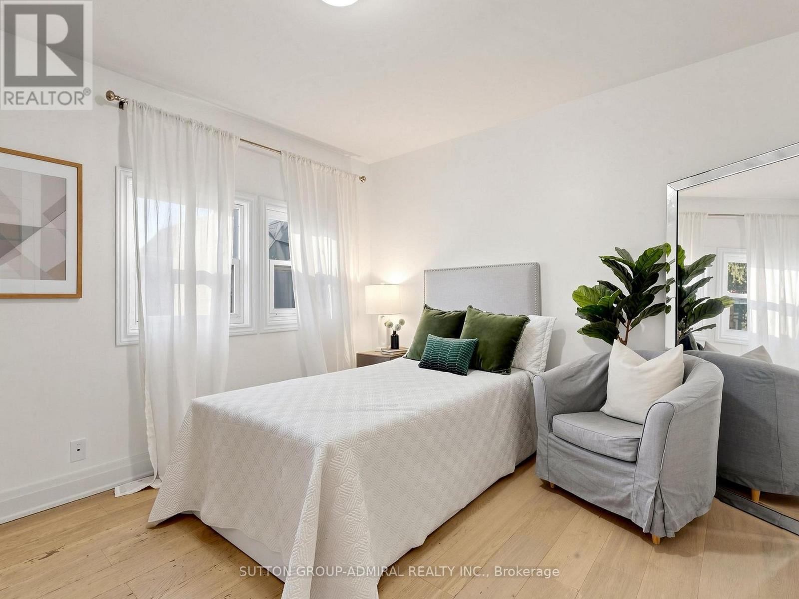 275 Victoria Park Avenue Property Photo 19