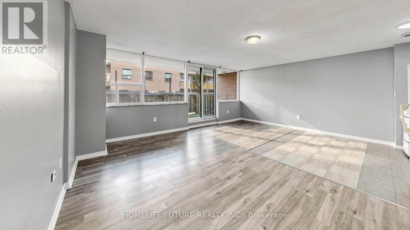 204 - 4060 Lawrence Avenue E Property Photo 31