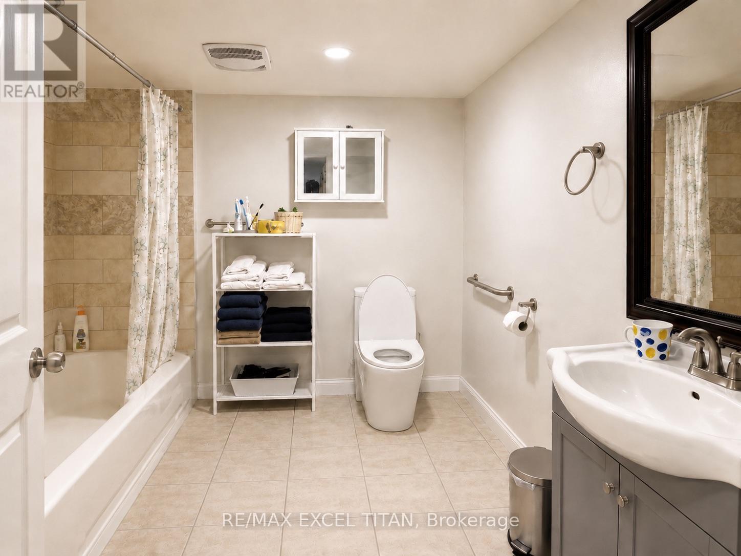 954 Danforth Avenue Property Photo 12