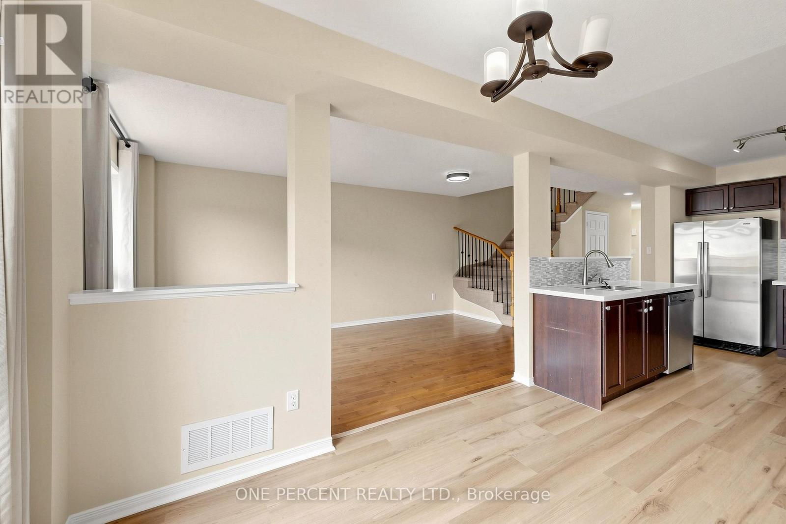 1149 Ormond Drive Property Photo 13