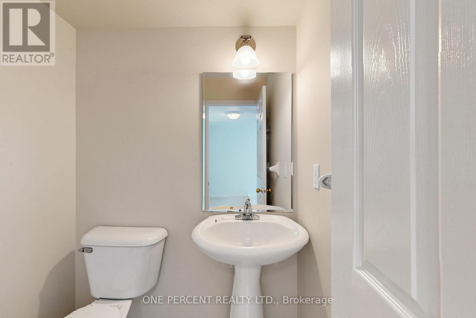 1149 Ormond Drive Property Photo 40