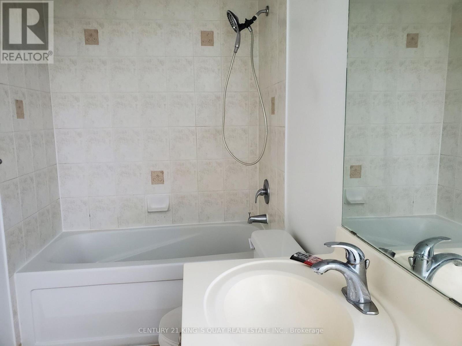1405 - 83 Borough Drive Property Photo 10