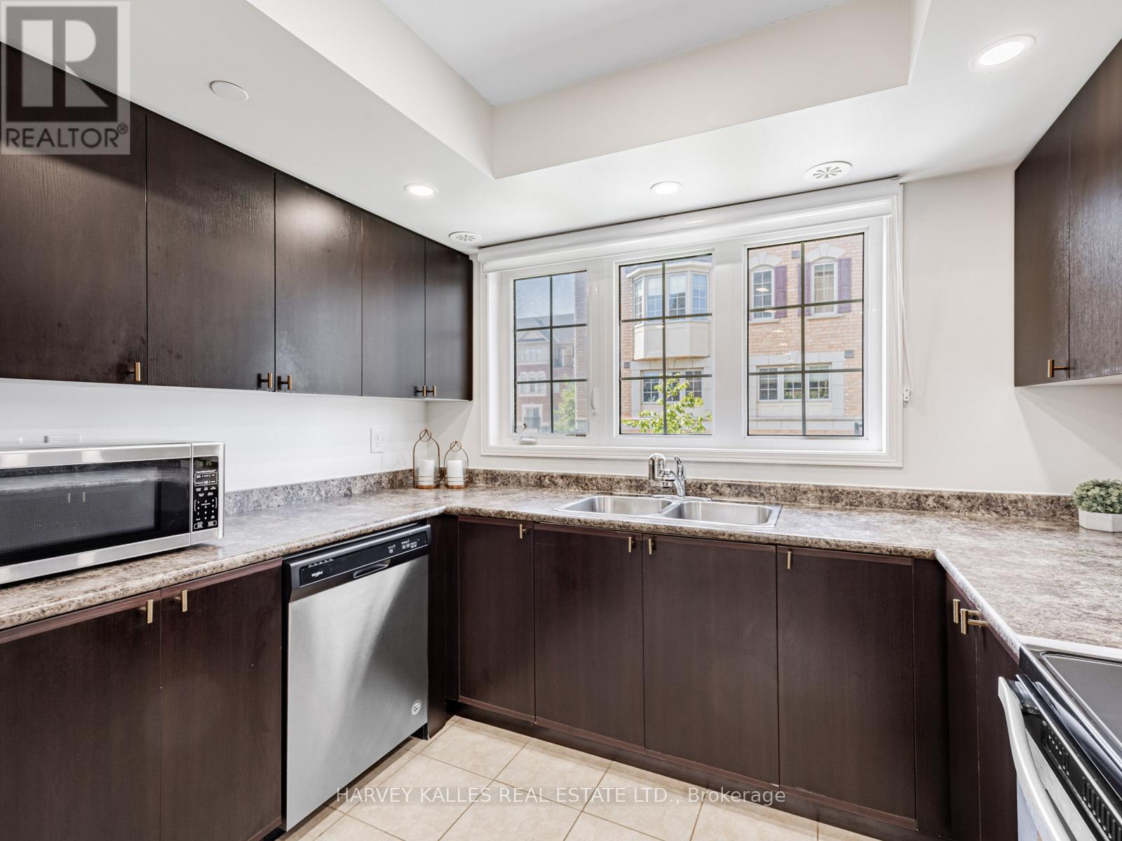 38 Glenstal Path Property Photo 12