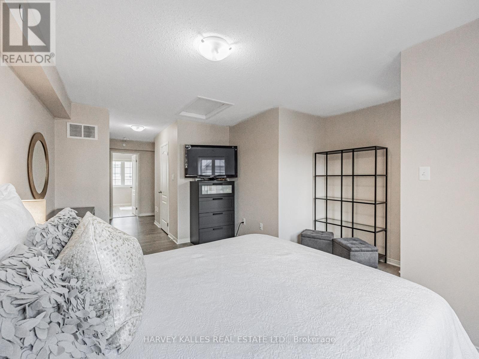 38 Glenstal Path Property Photo 17