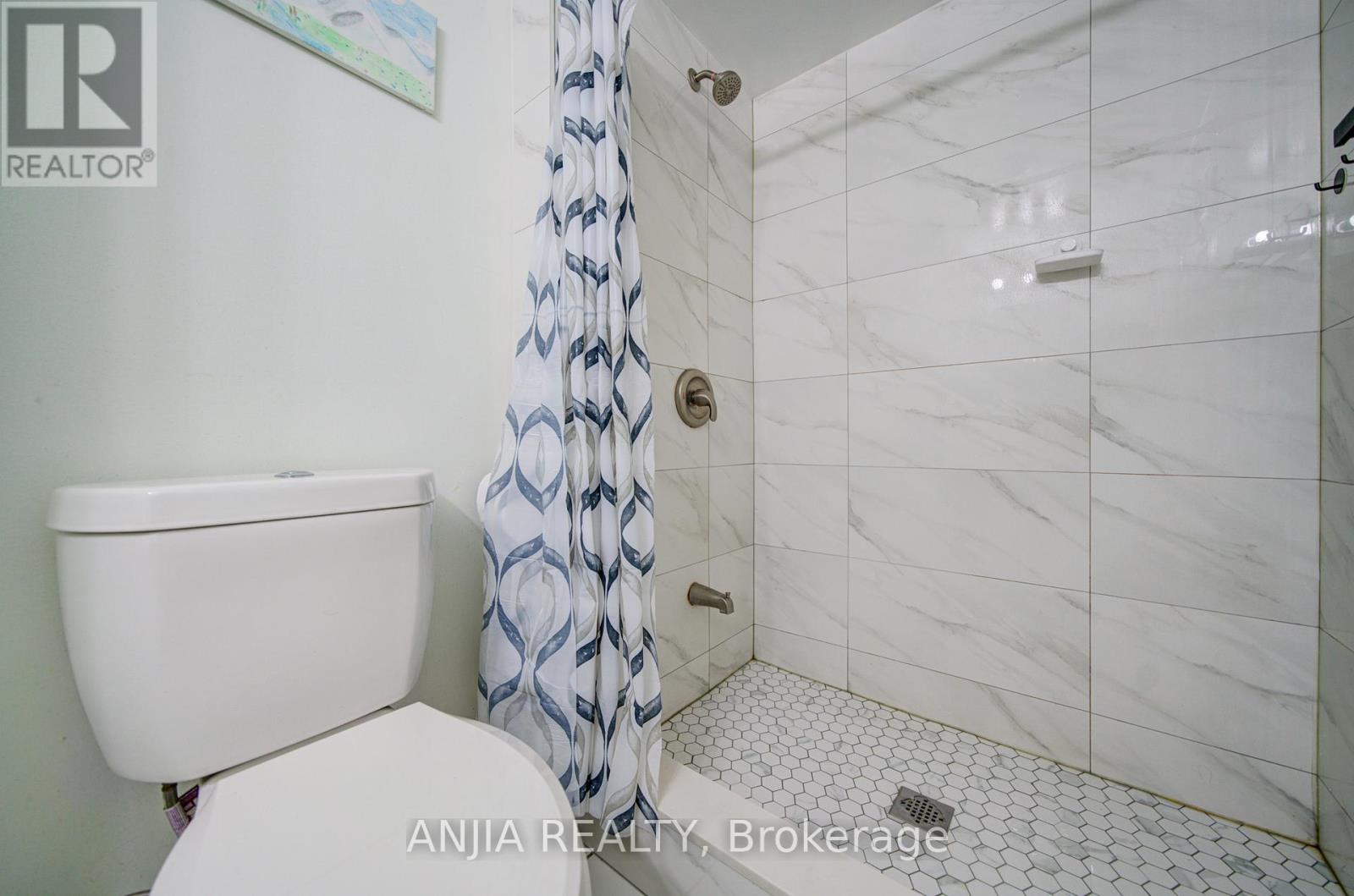 1208 - 4727 Sheppard Avenue E Property Photo 9