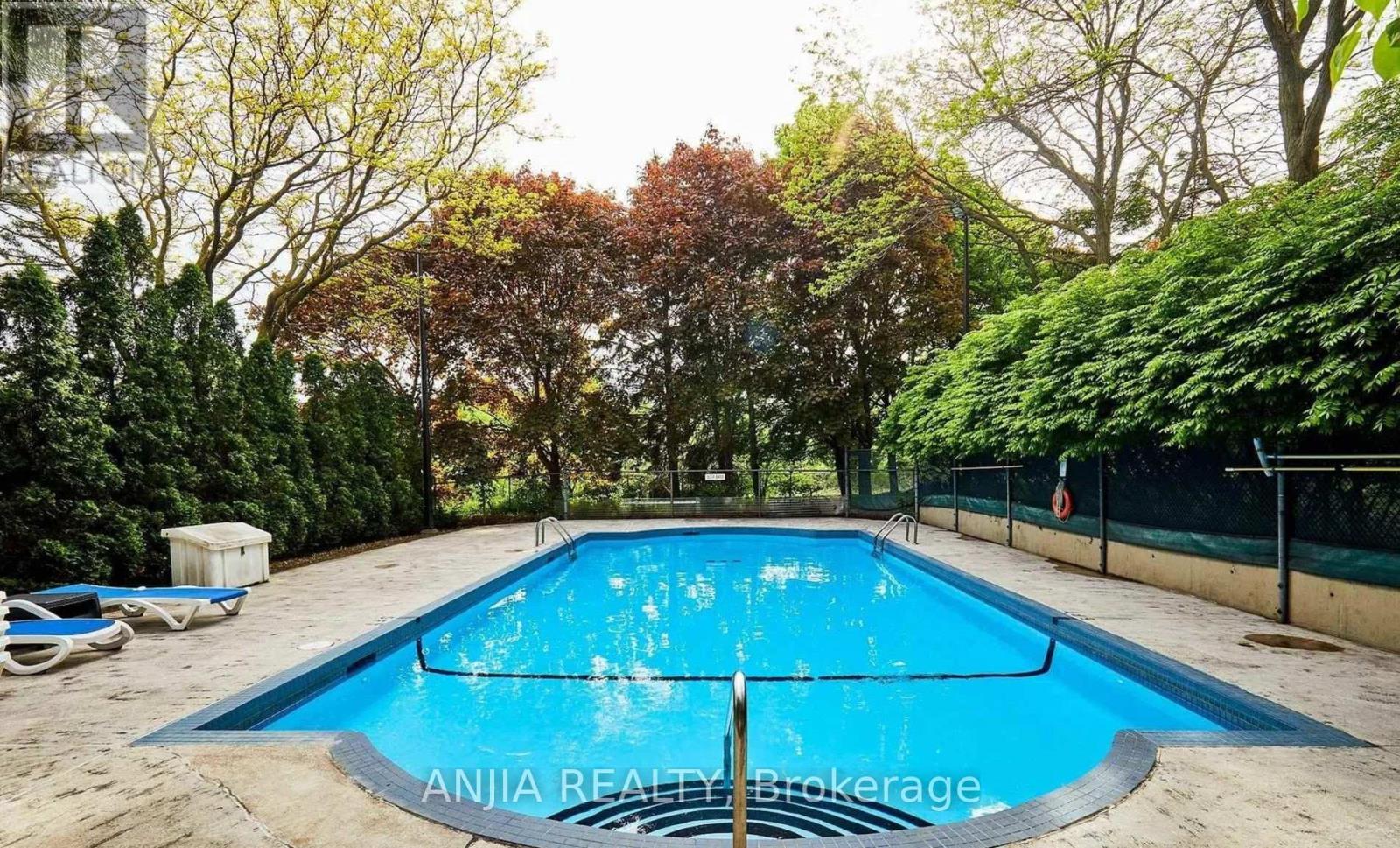 1208 - 4727 Sheppard Avenue E Property Photo 25