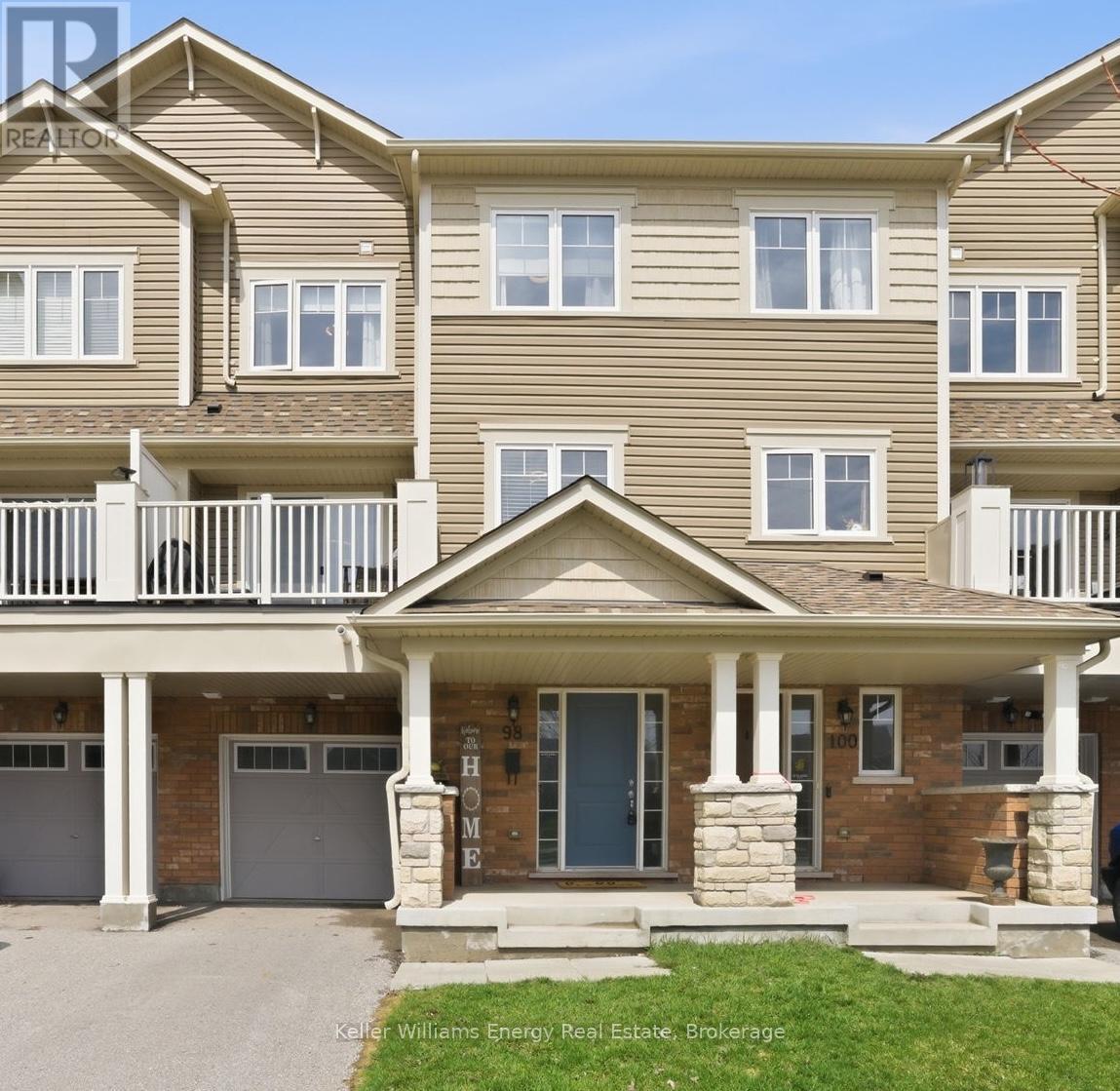 98 TABARET CRESCENT