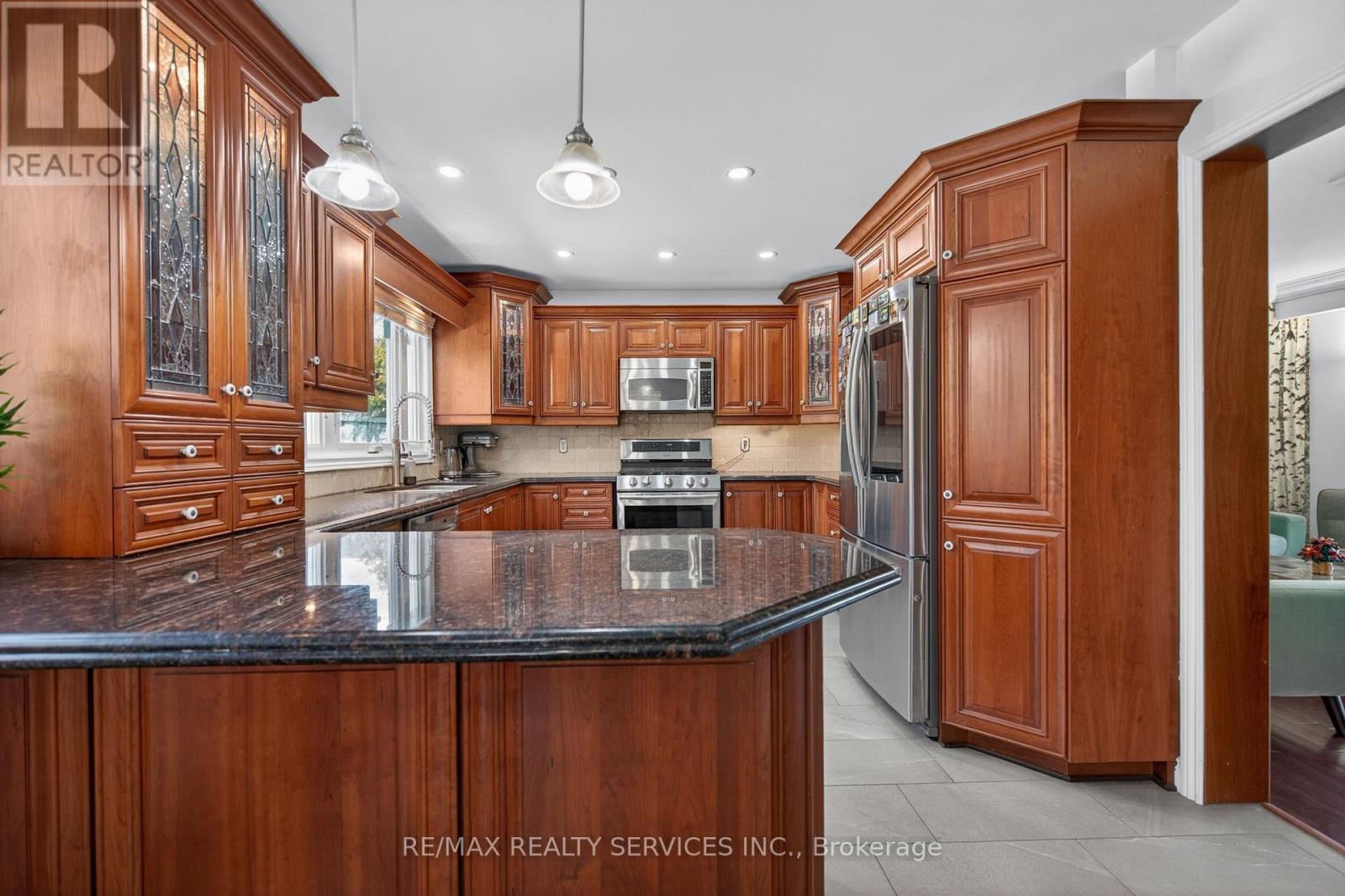 2 Dunbar Drive Property Photo 12
