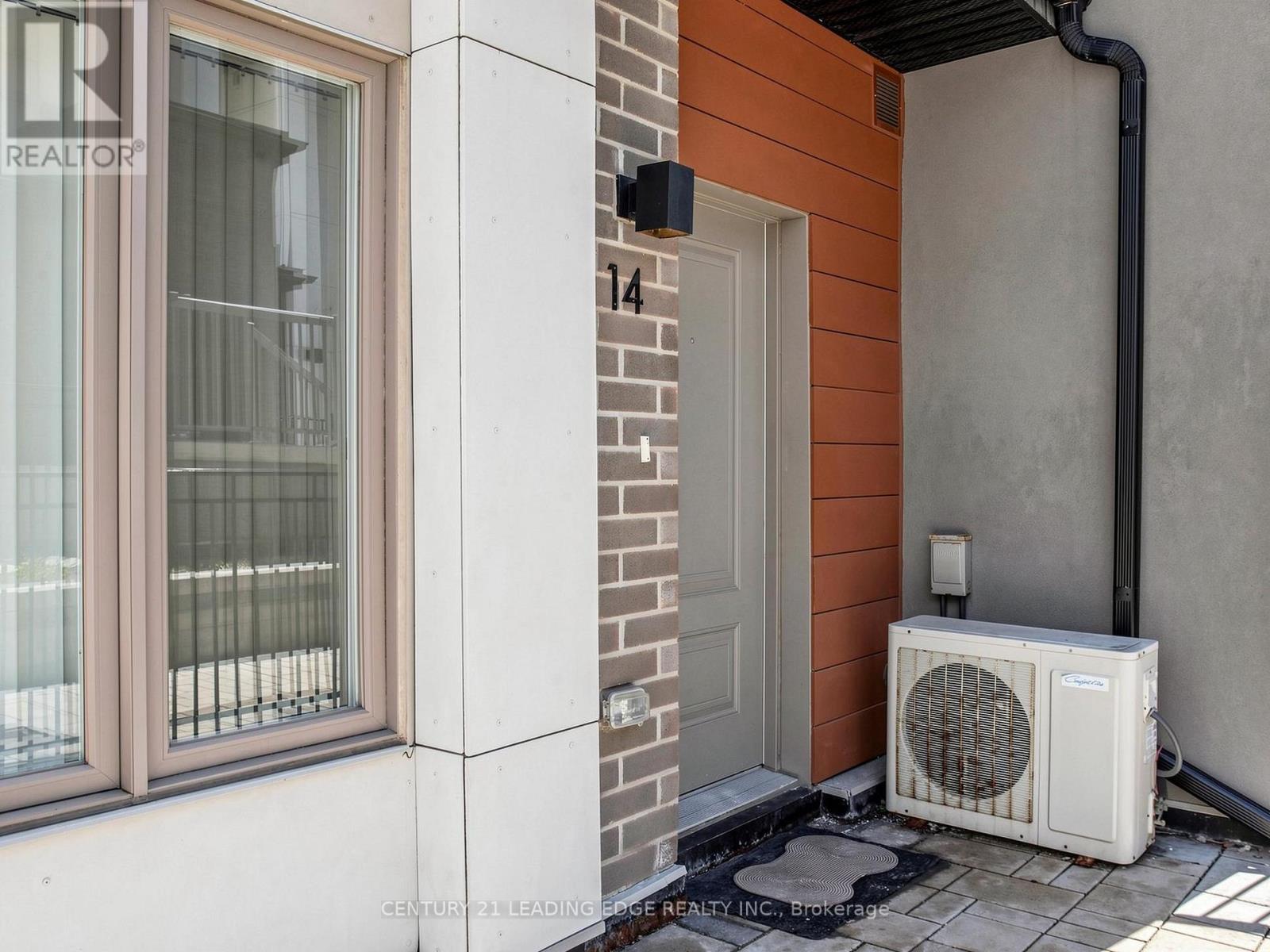 14 - 70 Orchid Place Drive Property Photo 11