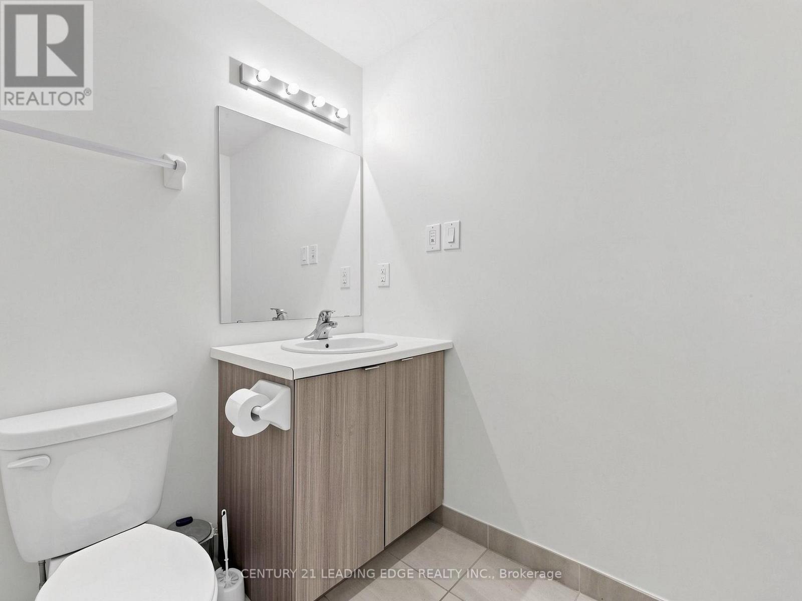 14 - 70 Orchid Place Drive Property Photo 25