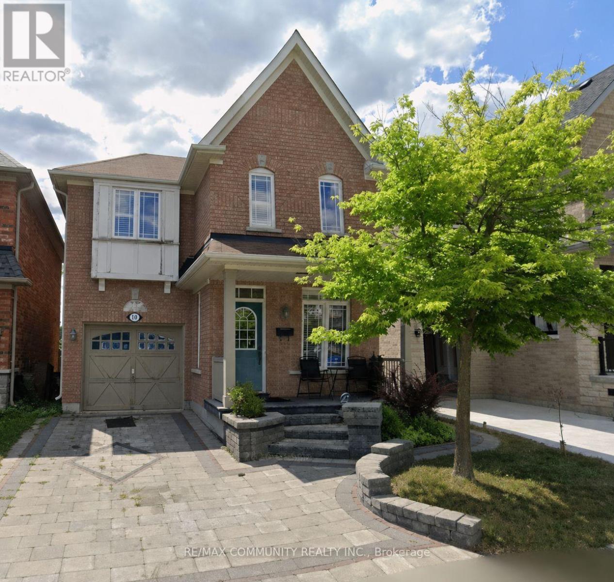 18 HEARTH PLACE Property Photo 1