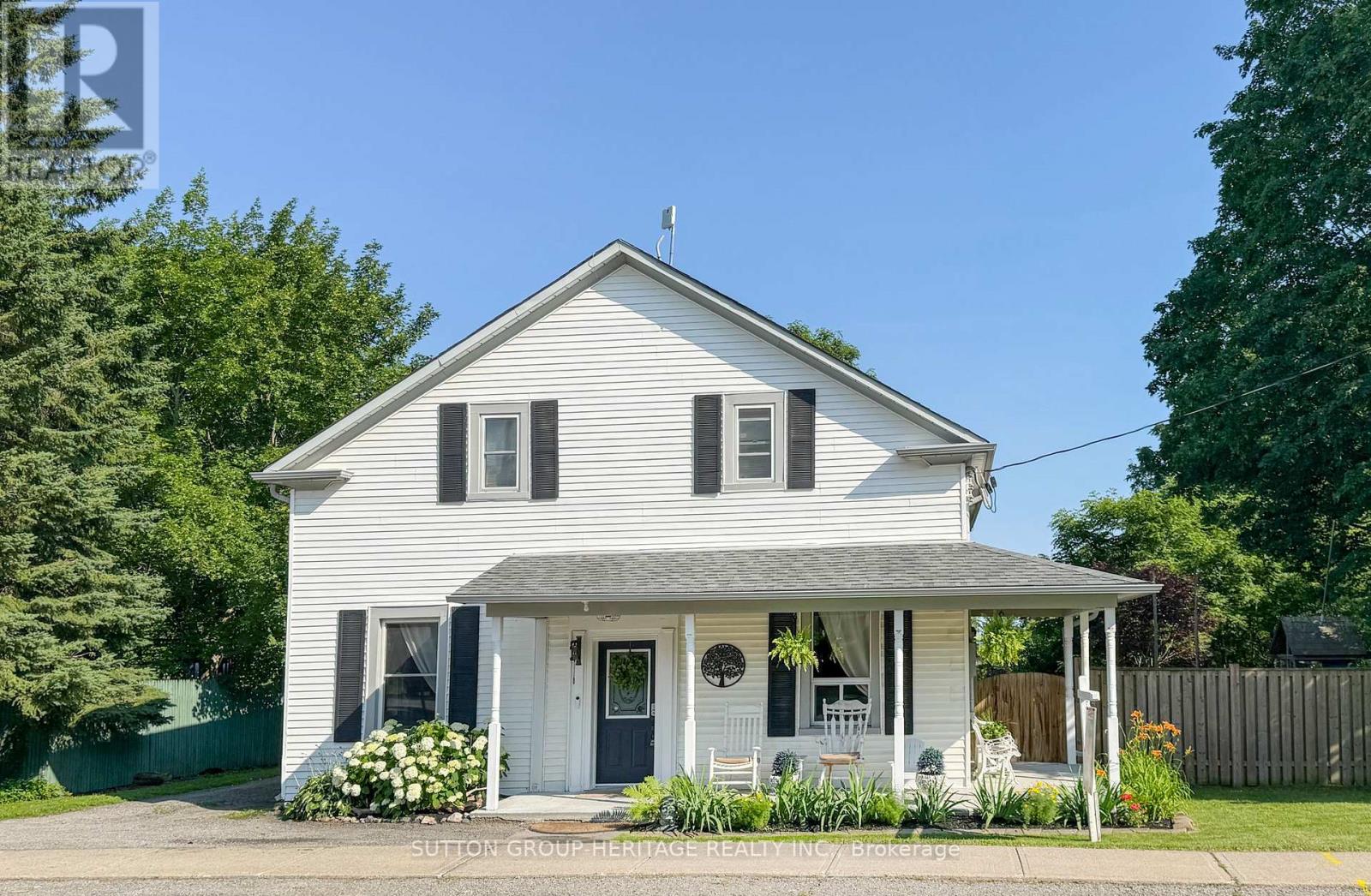 4525 Highway 2 Road Property Photo 1