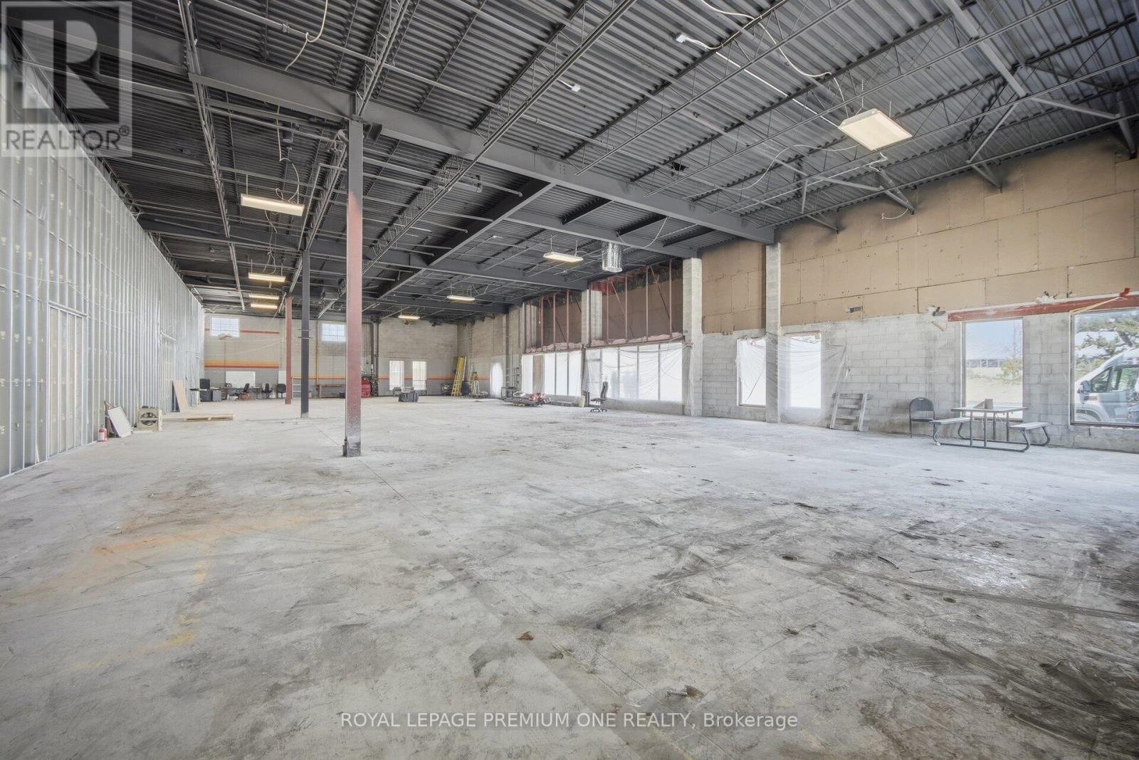 411 Nugget Avenue Property Photo 15