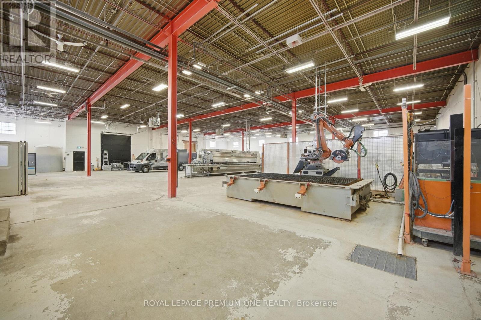 411 Nugget Avenue Property Photo 25