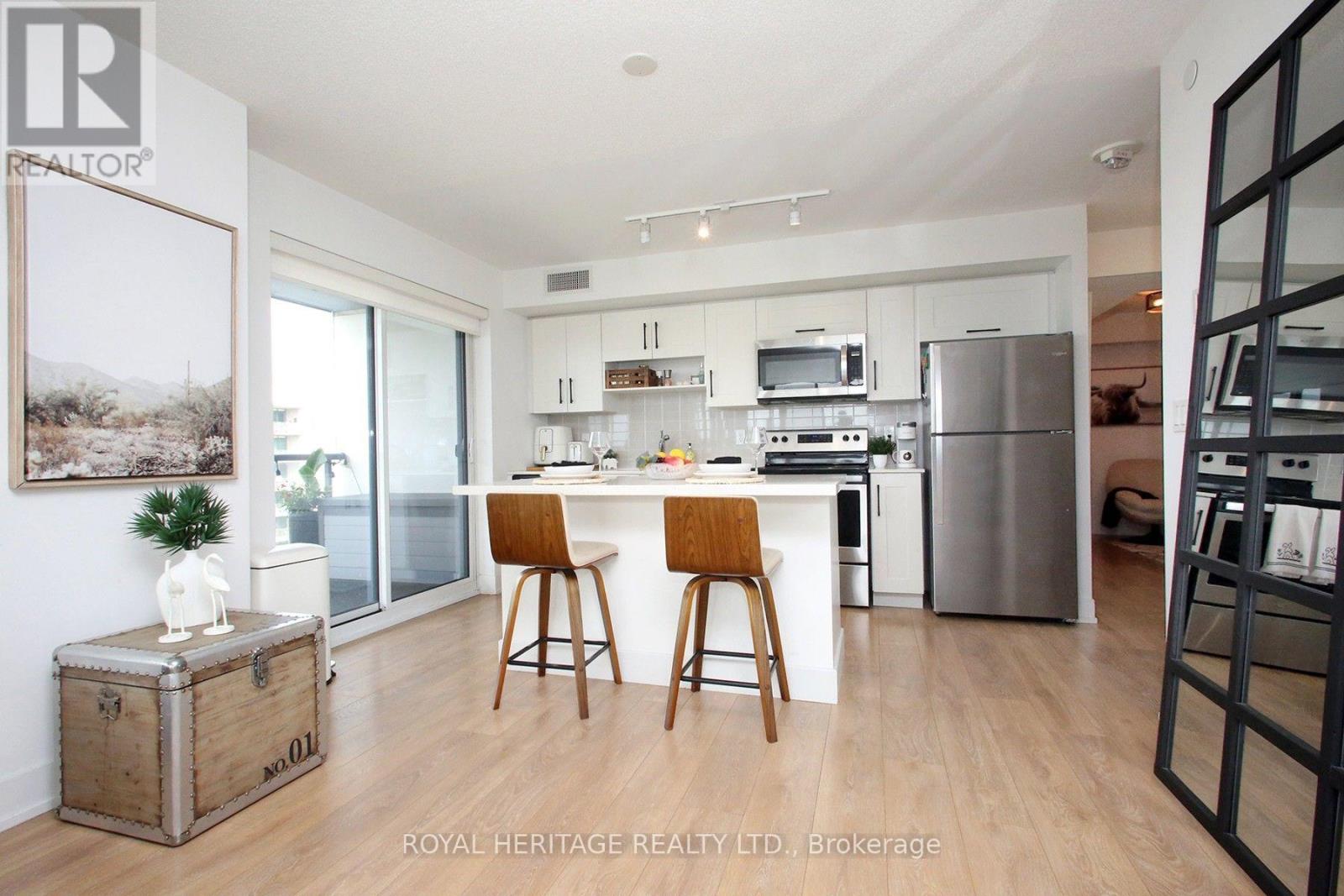 1507 - 1255 Bayly Street Property Photo 10