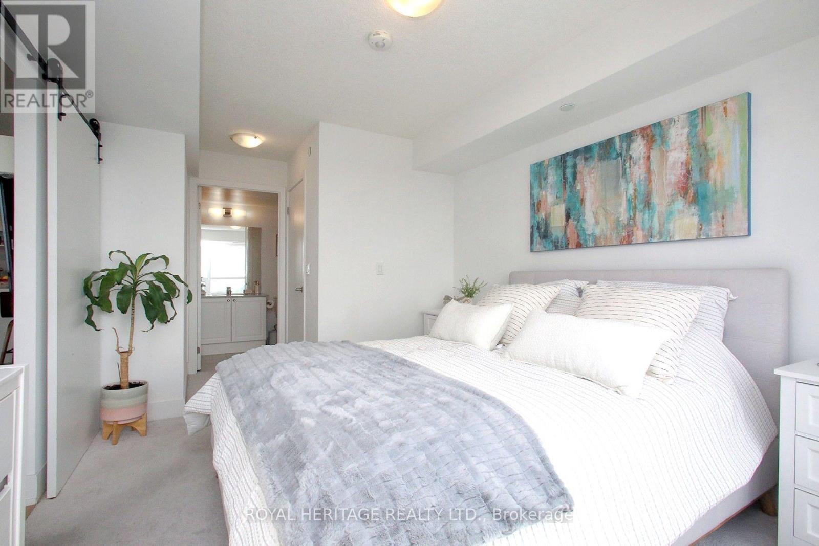 1507 - 1255 Bayly Street Property Photo 16