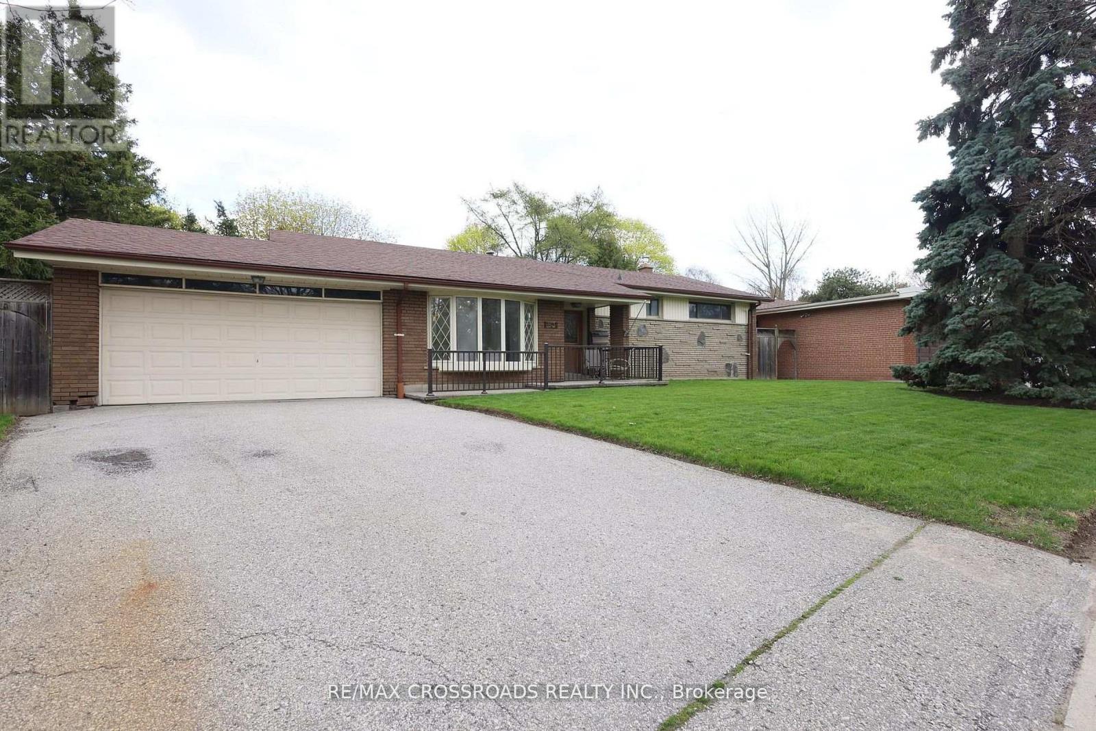 83 Pegasus Trail Property Photo 1