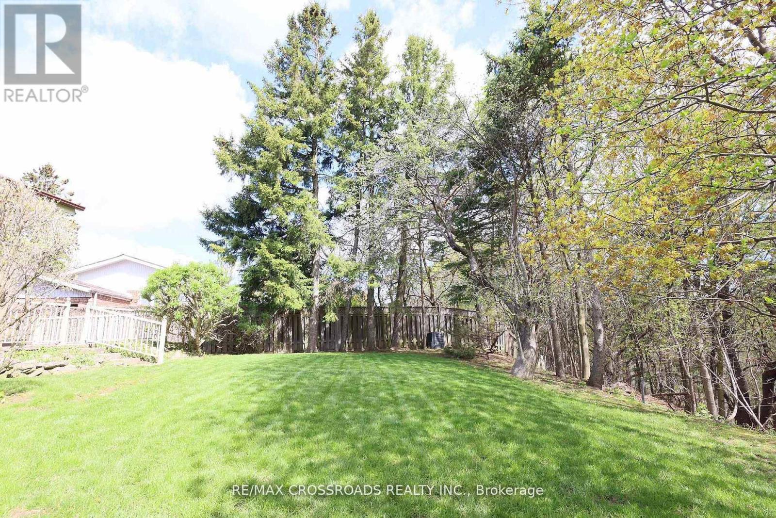 83 Pegasus Trail Property Photo 45