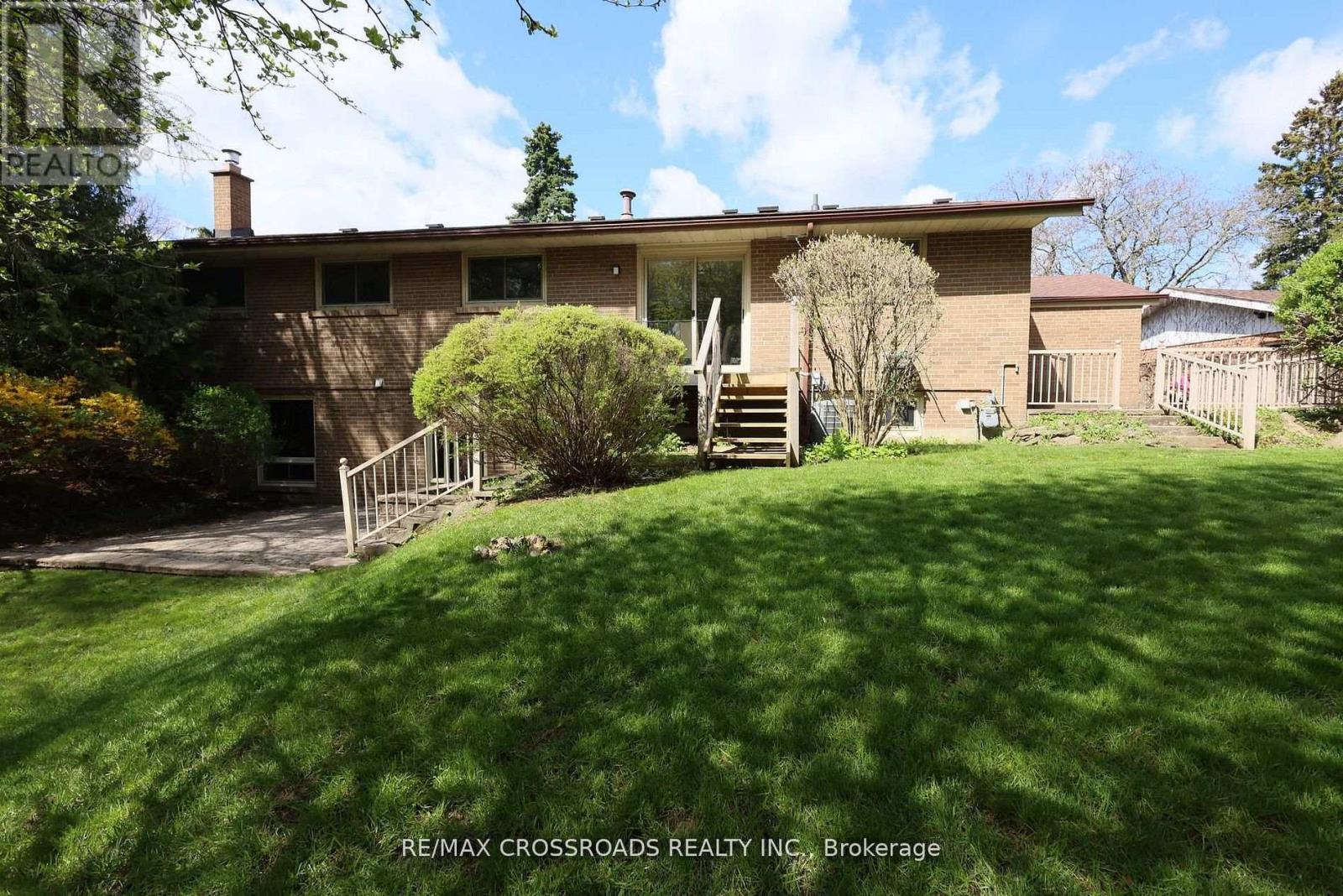 83 Pegasus Trail Property Photo 47