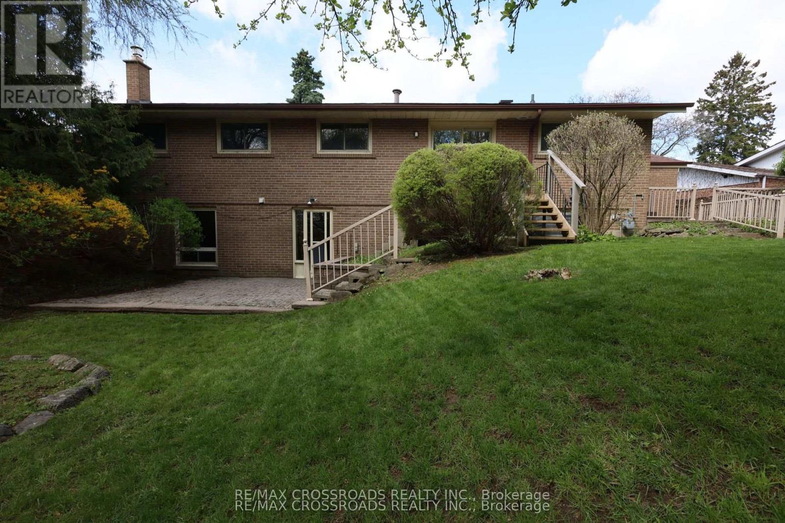 83 Pegasus Trail Property Photo 48