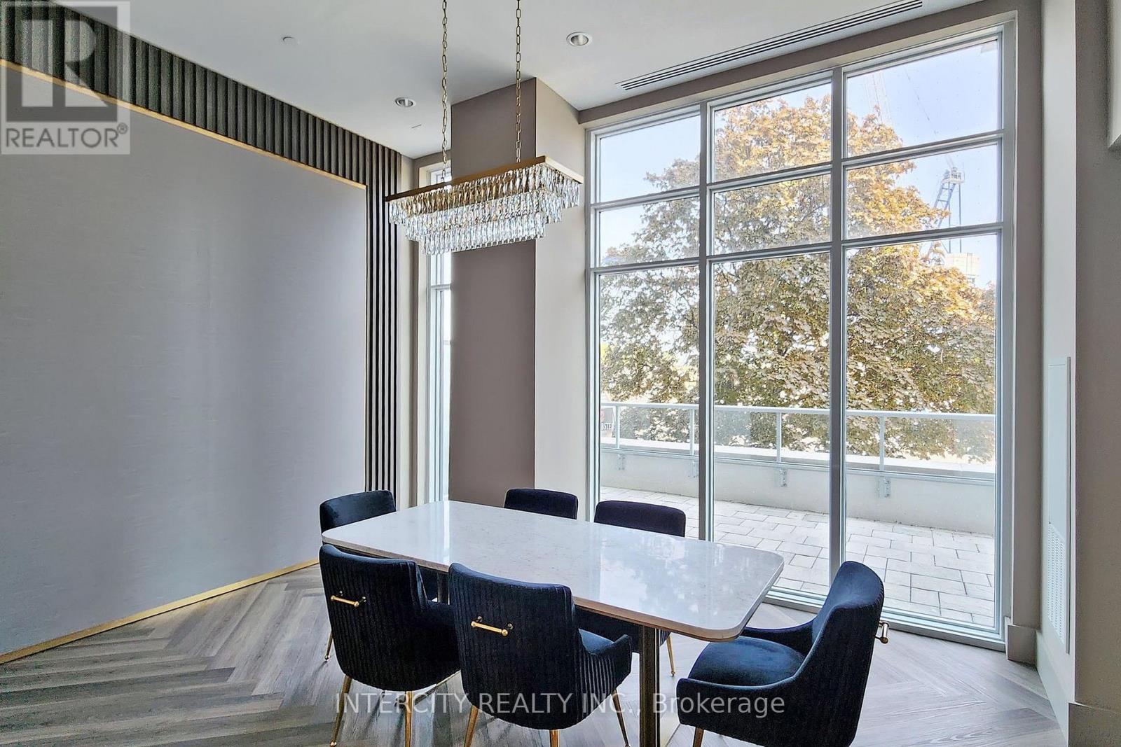 1509 - 3220 Sheppard Avenue E Property Photo 24