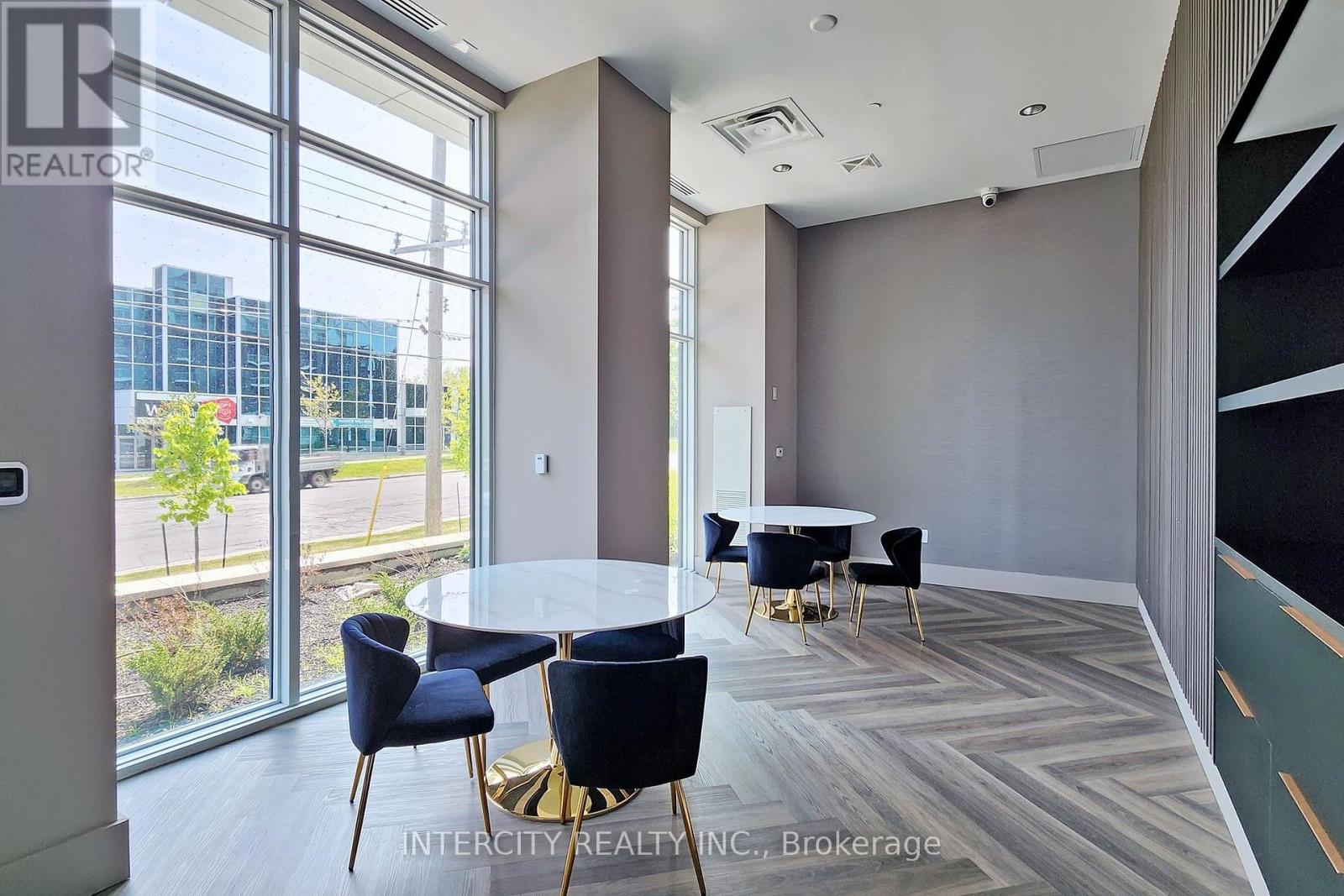 1509 - 3220 Sheppard Avenue E Property Photo 26