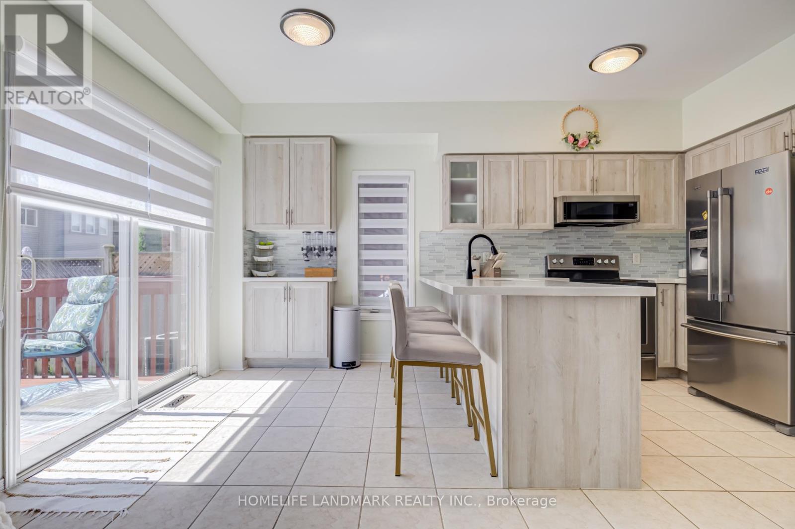 111 Knowles Drive Property Photo 10