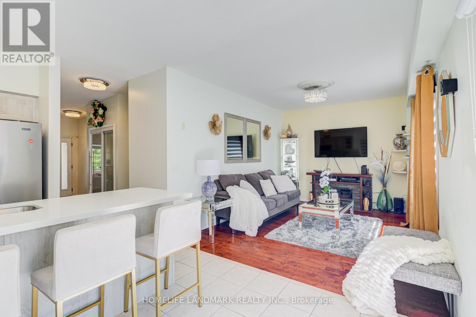 111 Knowles Drive Property Photo 16