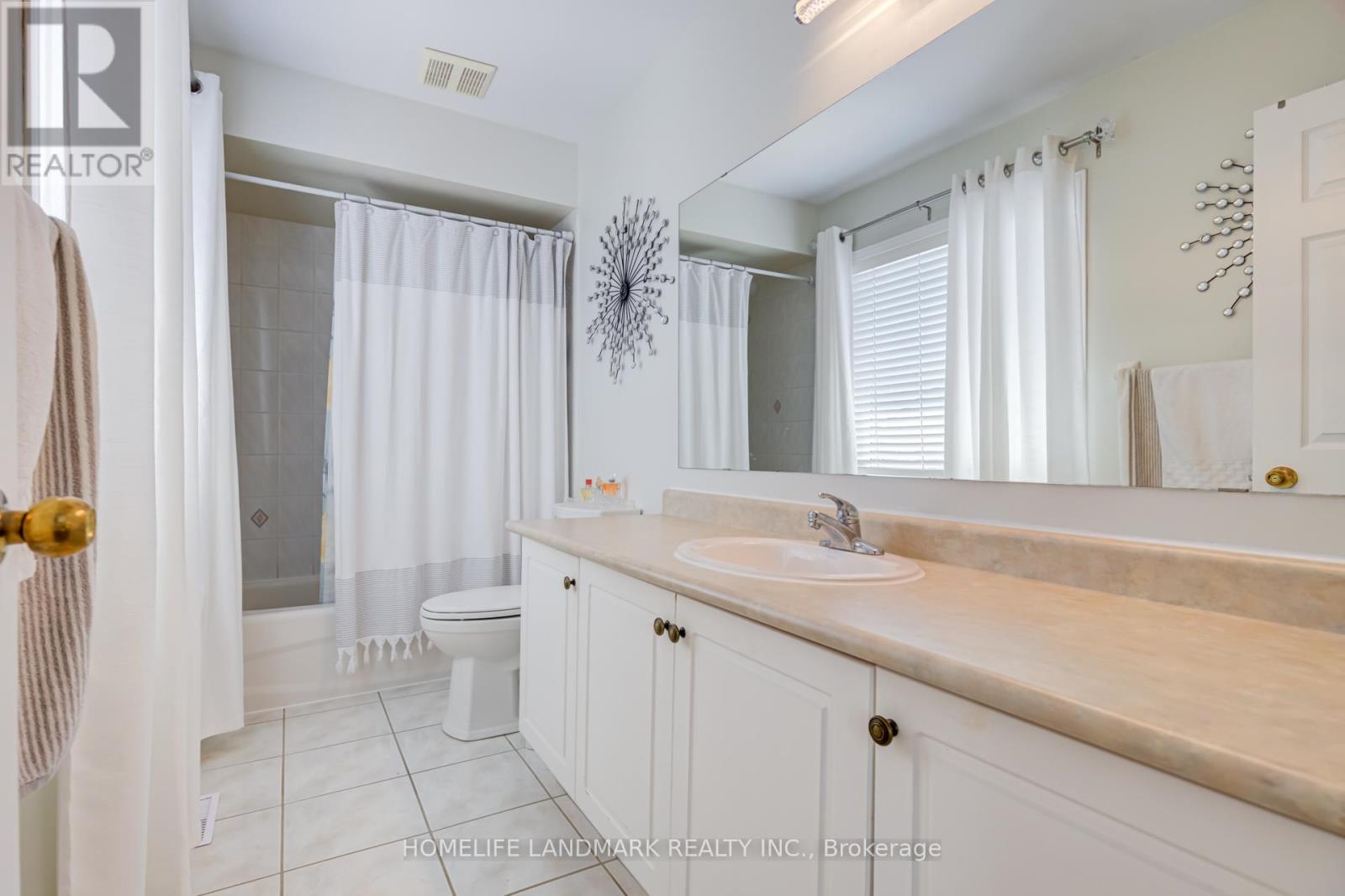 111 Knowles Drive Property Photo 23