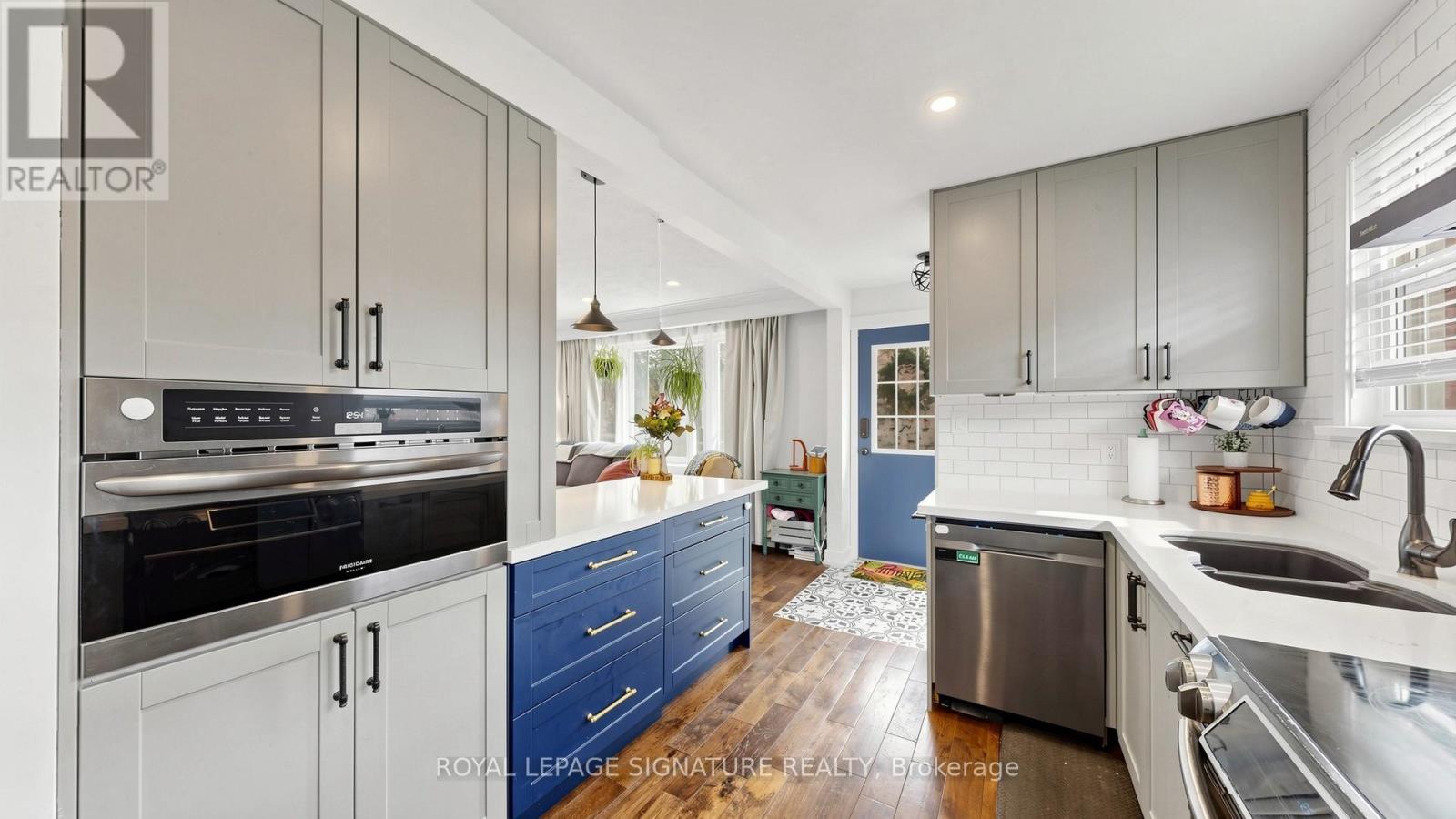 33 Neapolitan Drive Property Photo 10