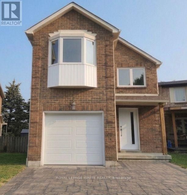 33 LYSANDER COURT Property Photo 1