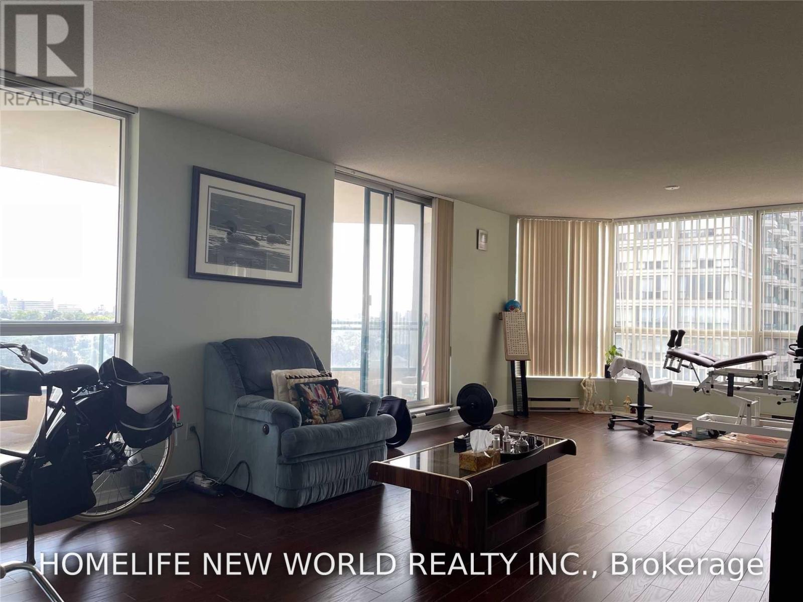 #904 - 4725 Sheppard Avenue E Property Photo 3