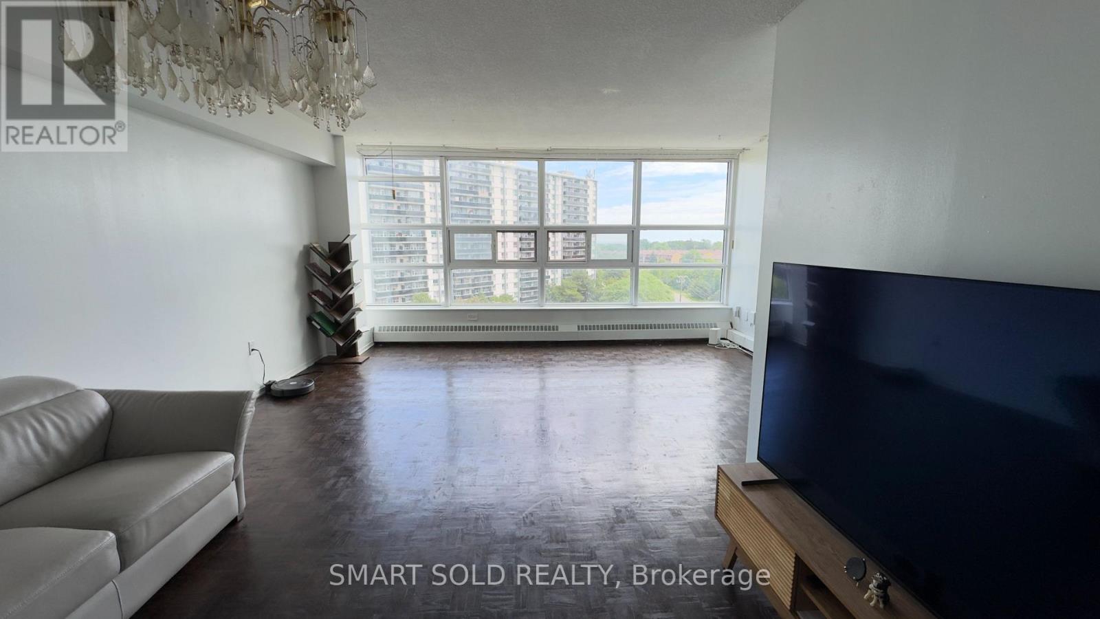 1108 - 3380 Eglington Avenue East Avenue E Property Photo 3