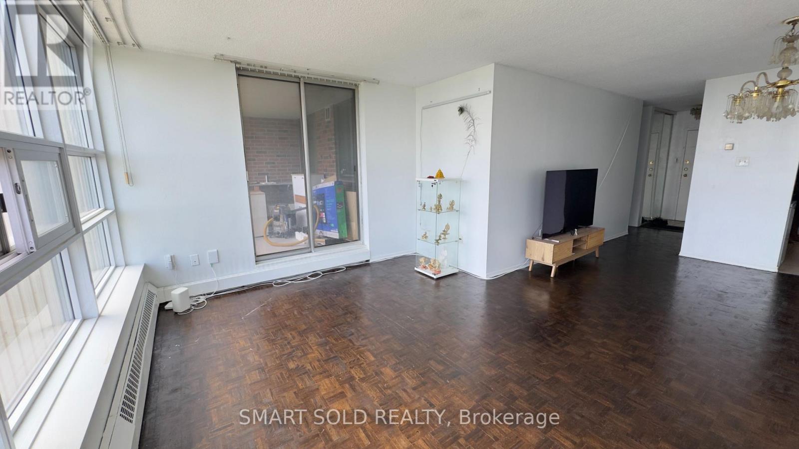 1108 - 3380 Eglington Avenue East Avenue E Property Photo 6