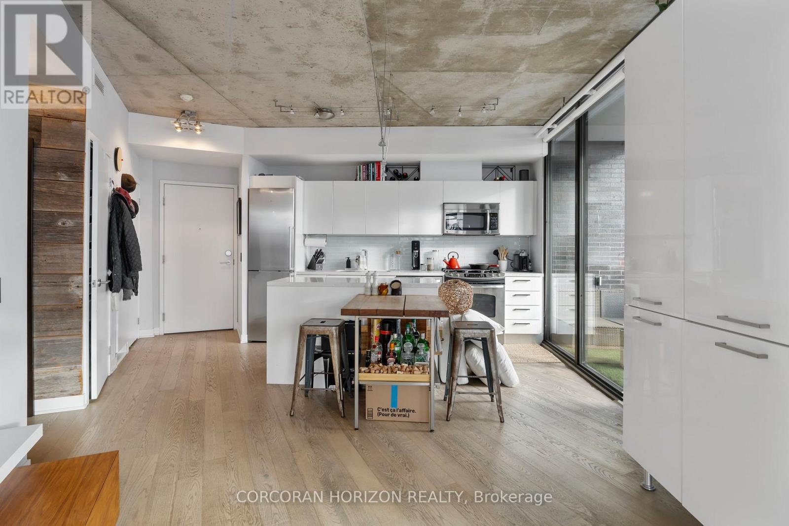 503 - 1201 Dundas Street E Property Photo 17