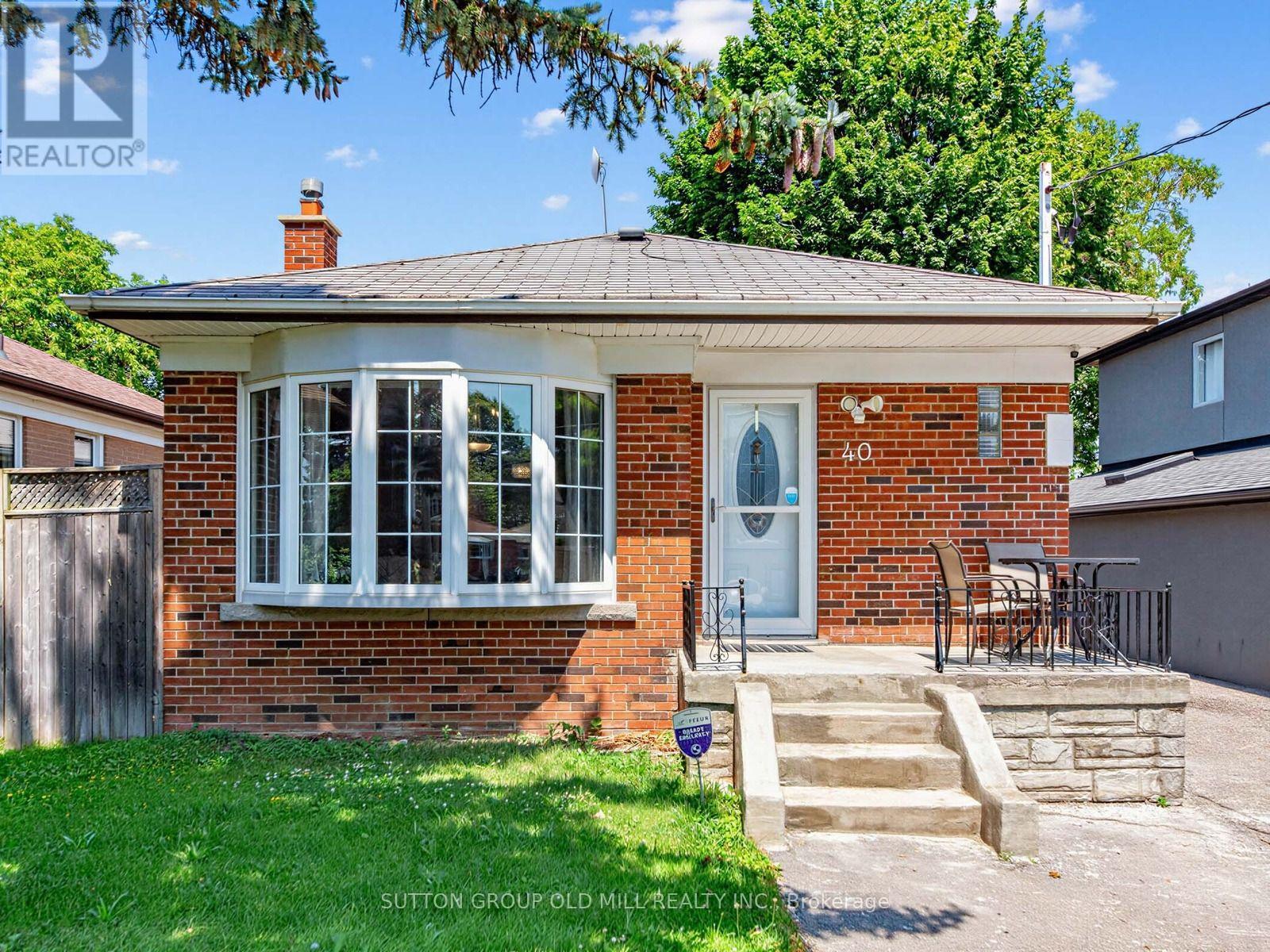 40 Tansley Avenue Property Photo 1