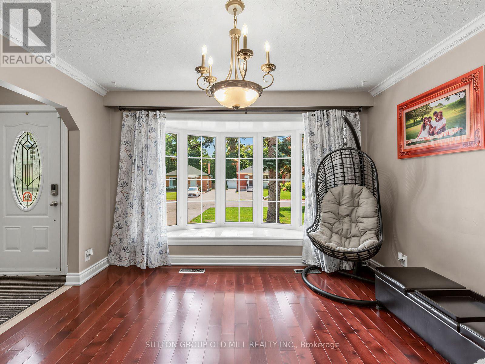 40 Tansley Avenue Property Photo 6