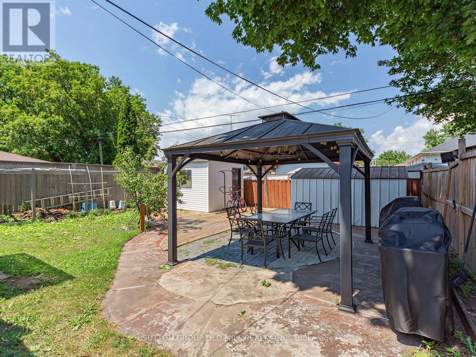 40 Tansley Avenue Property Photo 23