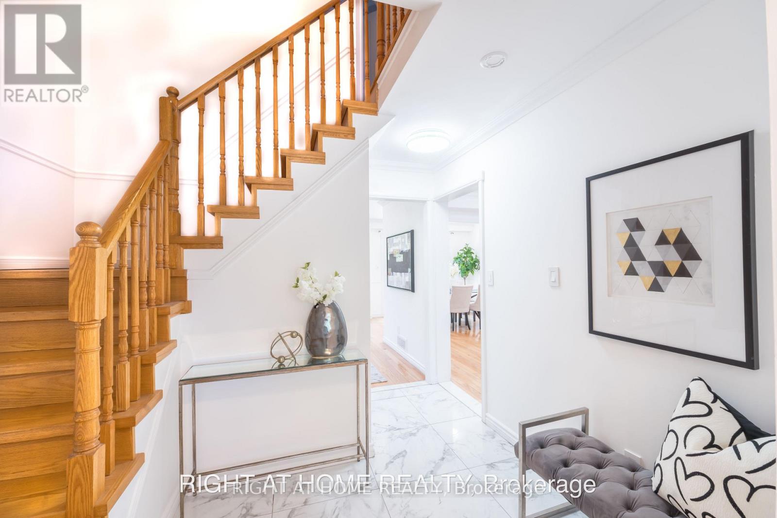 160 Overbank Drive Property Photo 3
