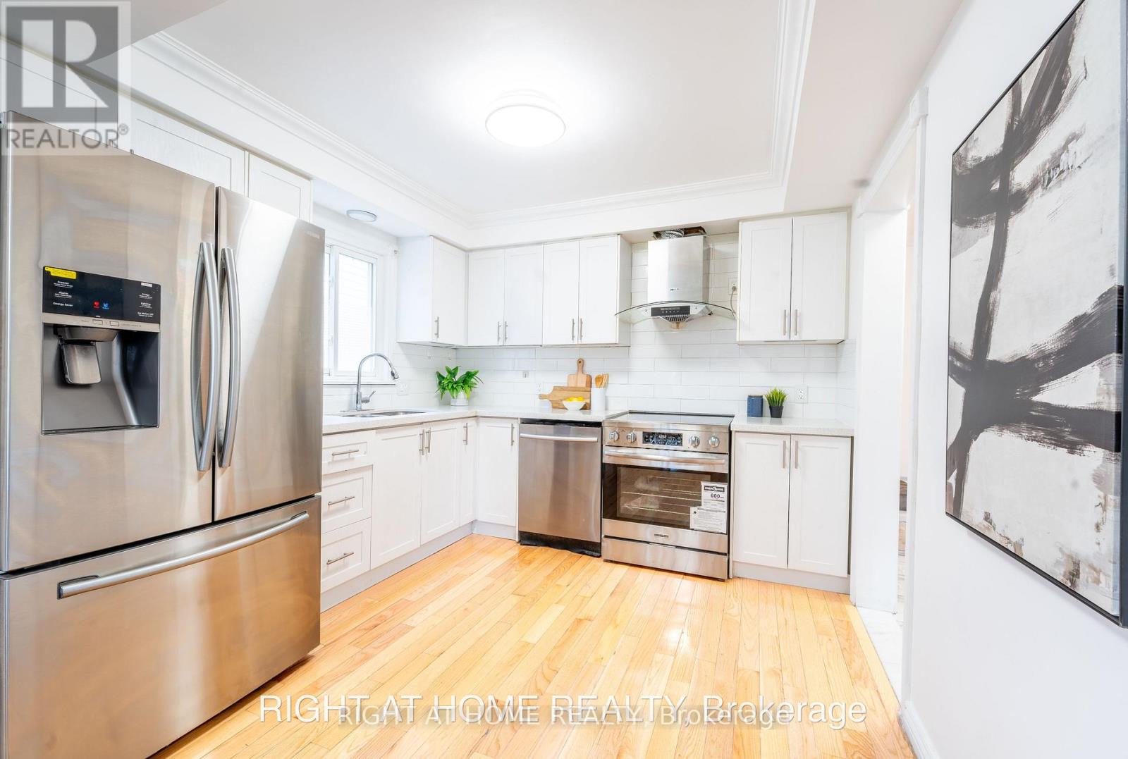 160 Overbank Drive Property Photo 10