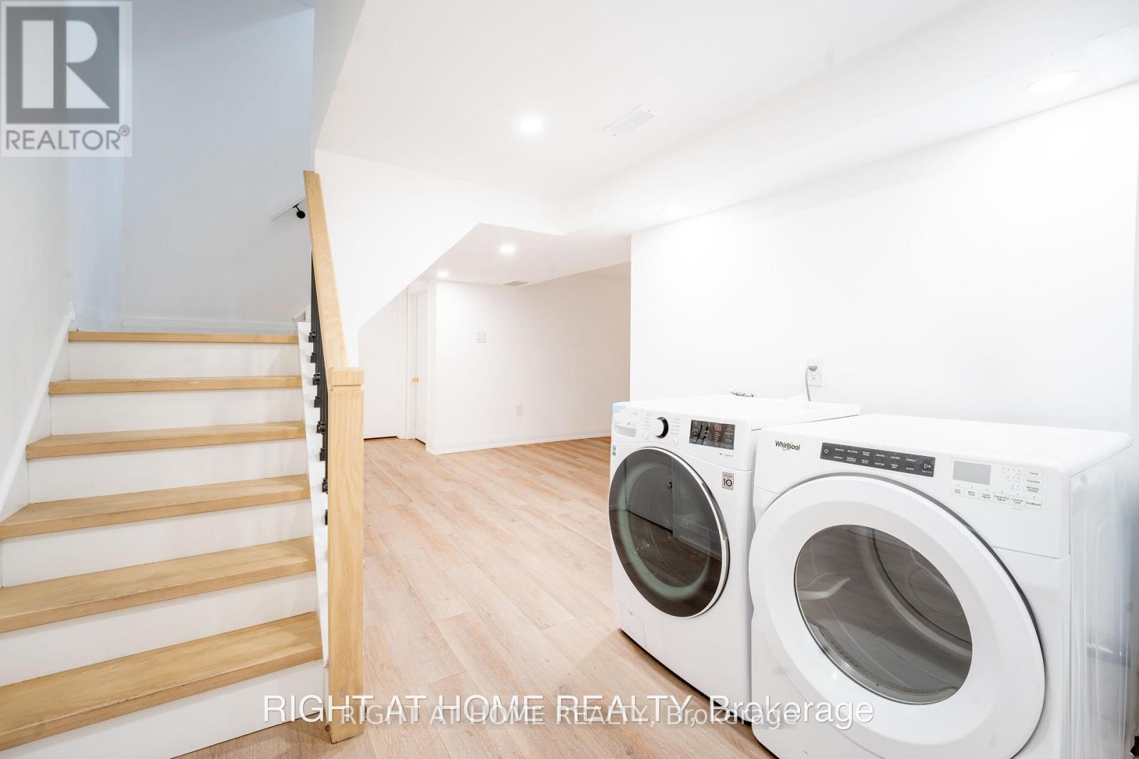 160 Overbank Drive Property Photo 20