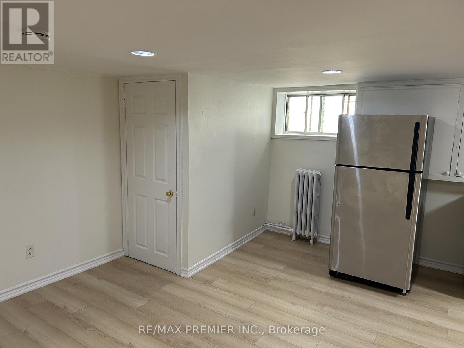 G - 1342 Pape Avenue Property Photo 4