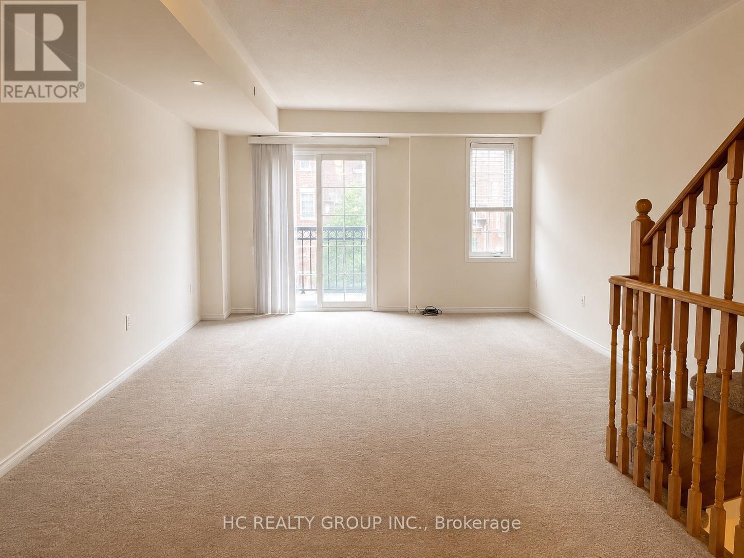 124 - 2645 Eaglesham Path Property Photo 3
