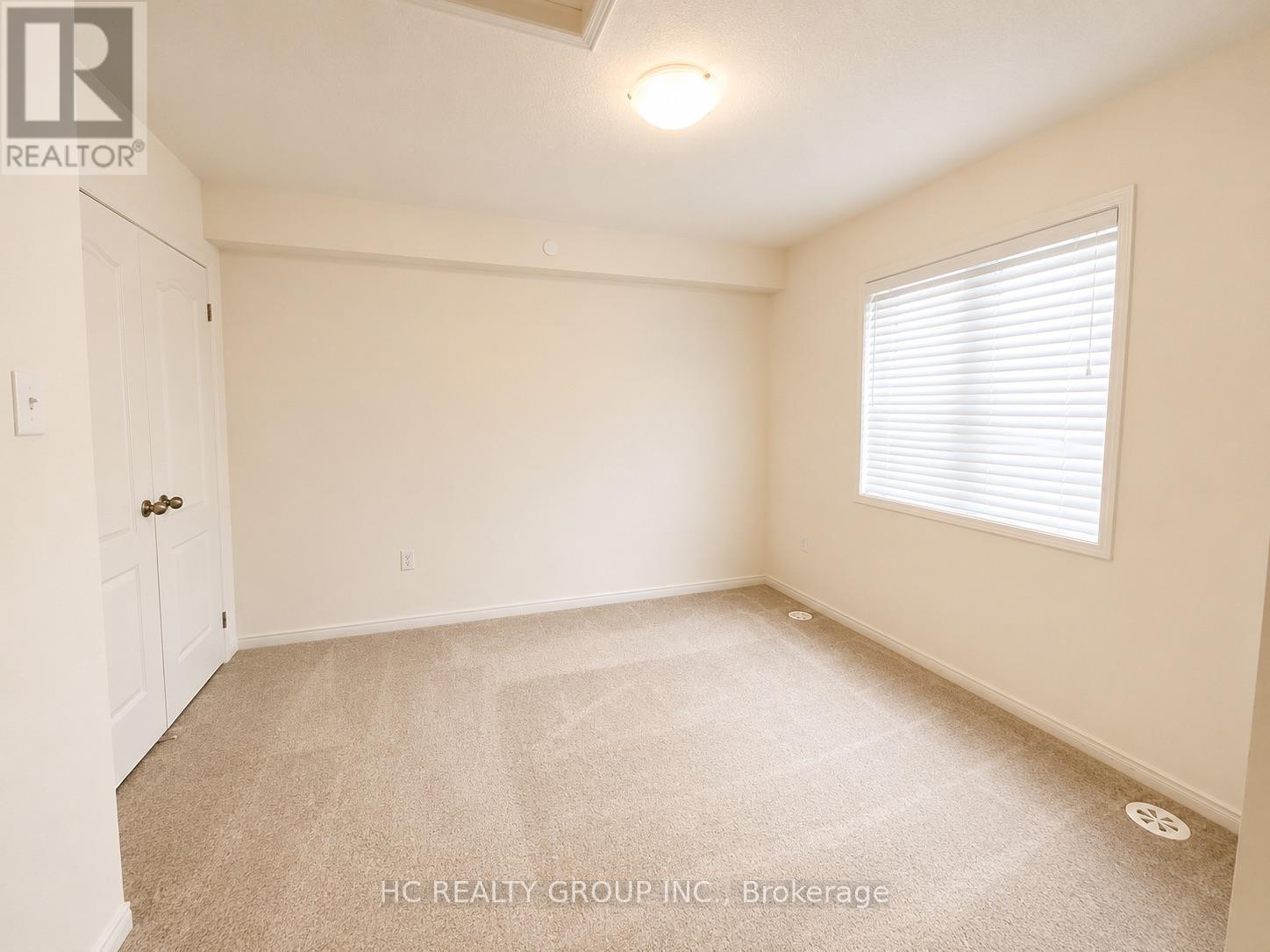 124 - 2645 Eaglesham Path Property Photo 8